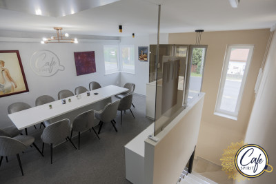 Cafe Spirit Siófok, mentes üzleti kávézó, bérelhető privát tárgyaló