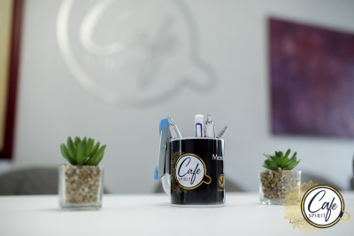 Cafe Spirit Siófok, mentes üzleti kávézó, bérelhető privát tárgyaló