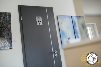 Cafe Spirit Siófok, mentes üzleti kávézó, bérelhető privát tárgyaló